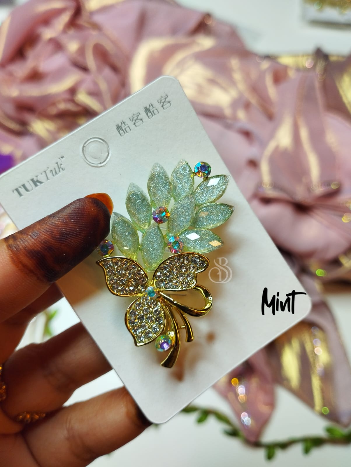 LUXE FLORAL SPARKLE BROOCHES - Image 2