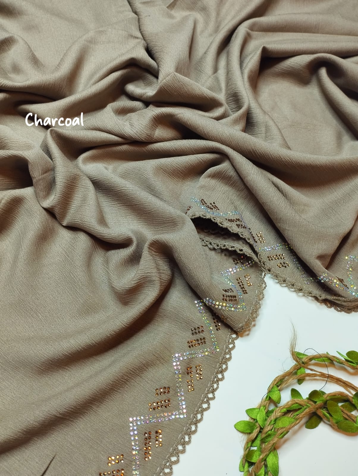 COTTON CROCHET STONES HIJABS - Image 2