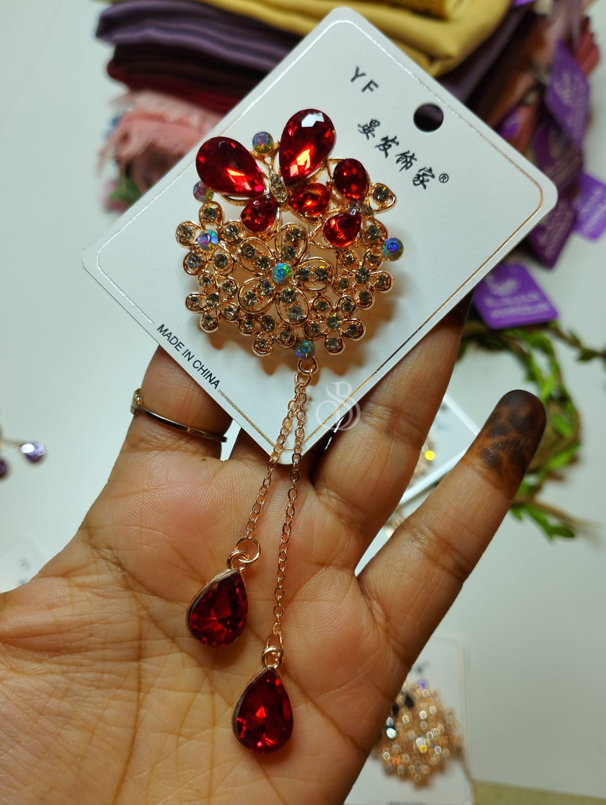 PREMIUM HANGING BROOCHES-003 - Image 2
