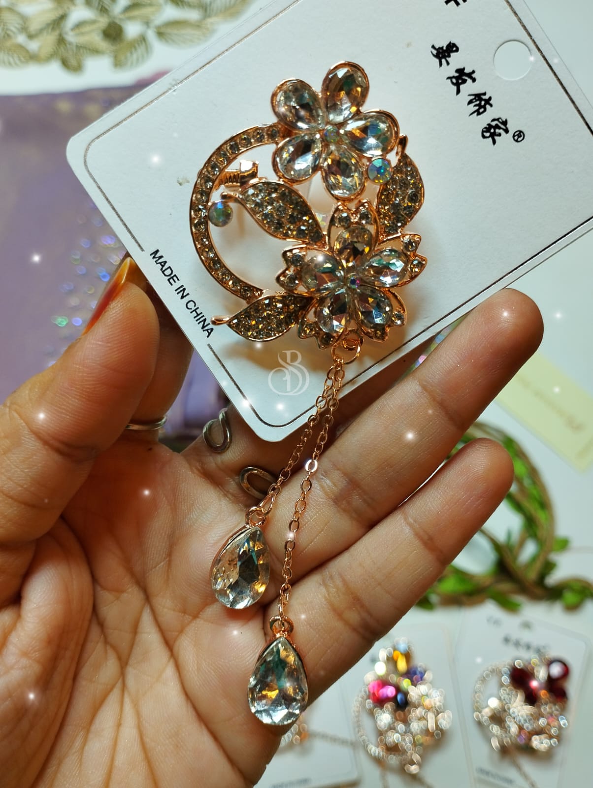 HANGING BROOCHES(FLORAL TYPE) - Image 5
