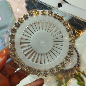 STONE HIJAB PIN WHEELS