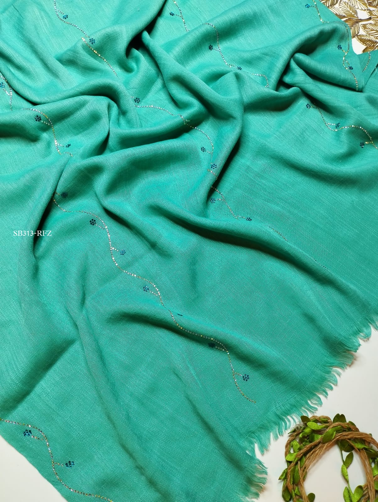 COTTON MINIMAL STONE WORK HIJABS - Image 6