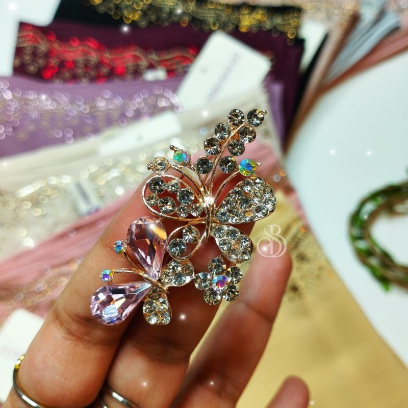 EVERYDAY STONE BROOCHES